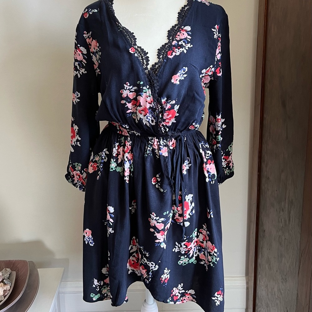 Band of Gypsies floral knee length dress.  Navy blue with pink floral.  Size M.